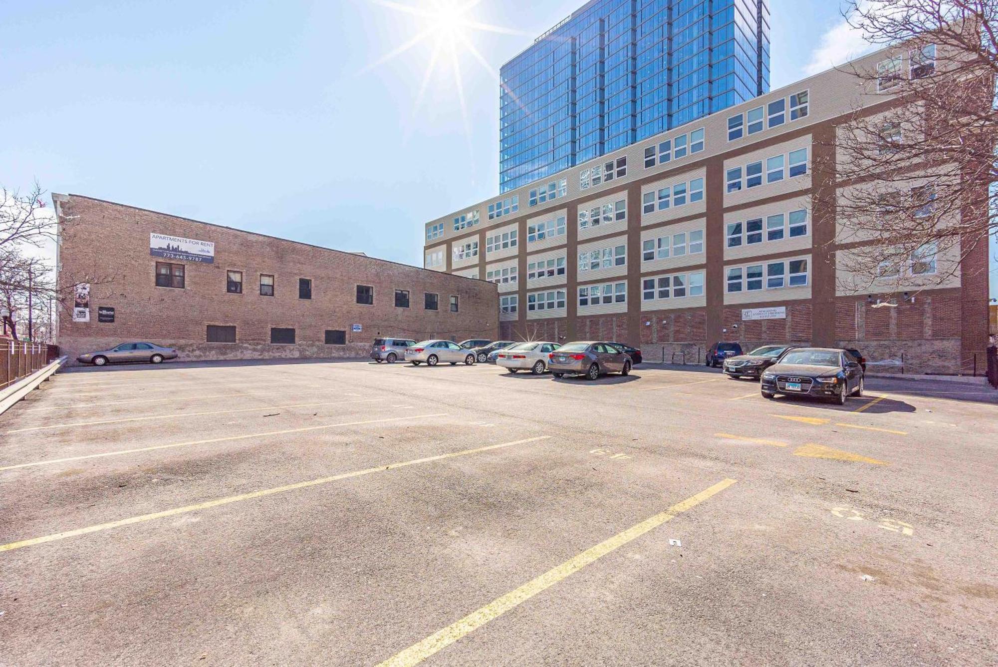 Mccormick Place: Modern 420-Friendly Gem on Michigan Avenue Chicago Exterior photo